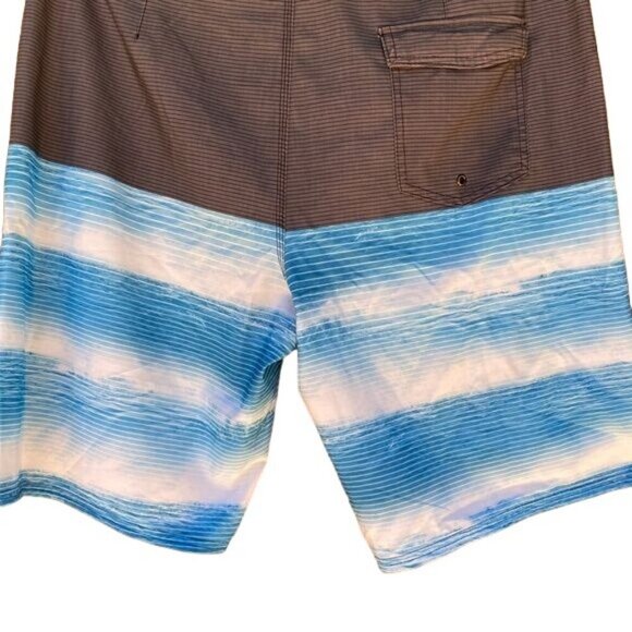 Hang Ten Board Blue Water White Grey Swim Trunks Shorts Size 38 - Picture 10 of 15